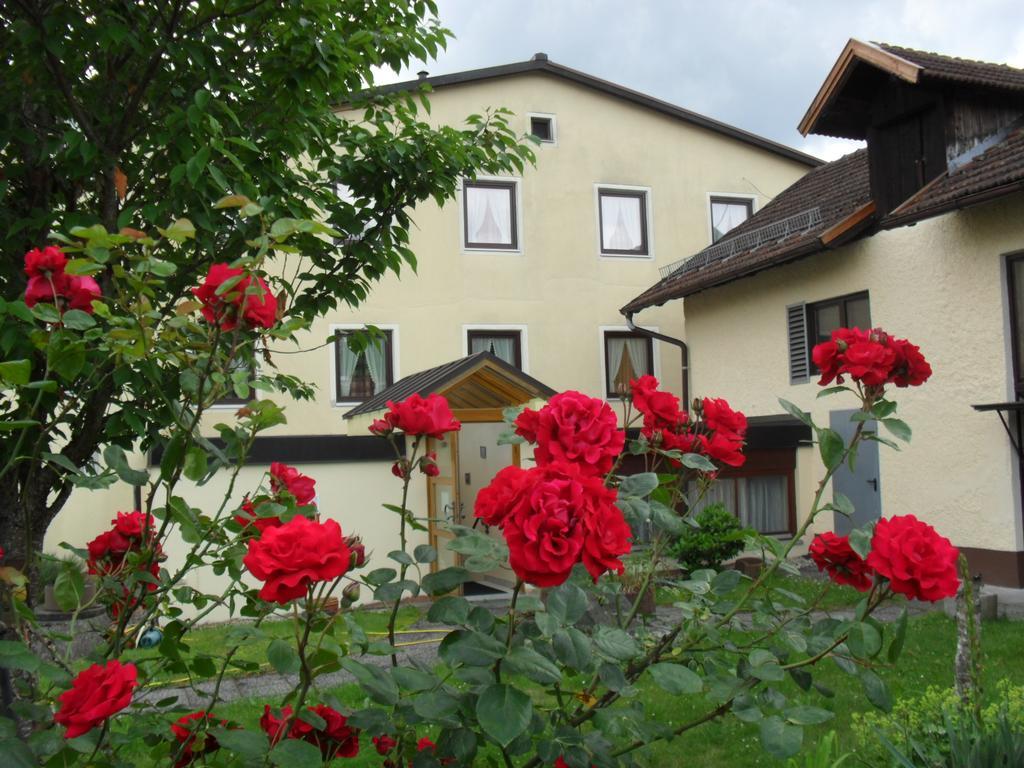 Hotel Zur Post Schönberg Екстериор снимка
